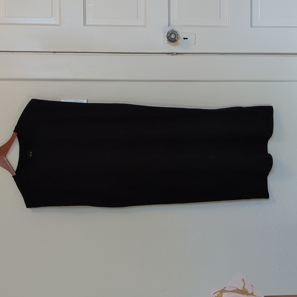 GAP Dresses & Skirts - Gap Sleeveless Midi Dress
